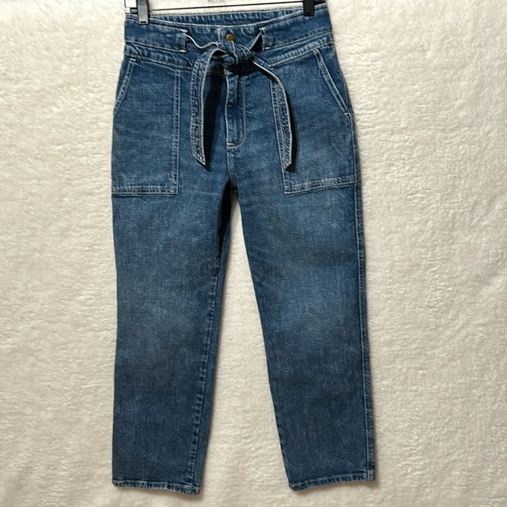Abercrombie & Fitch, high-rise belted utility pocket crock jeans, size 29